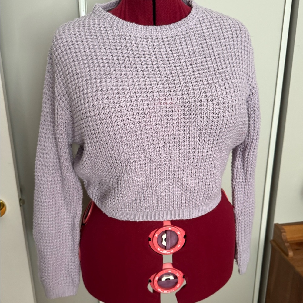 Lilac knitted crop top